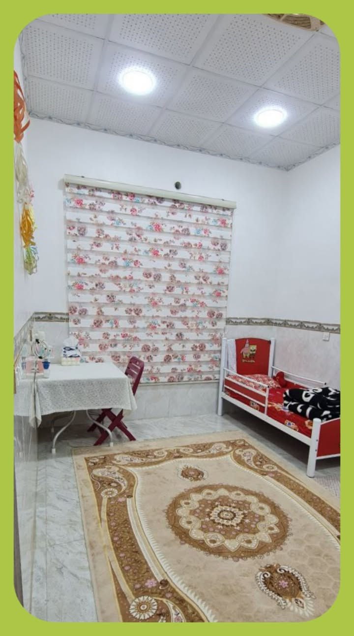 🌹سلام علیکم🌹

🕍خانوو بۆ فرۆشتن      ♦***********♦

✅ لە کلار / حەی موەزەفین ــ نزیک  بەخشین

✅ ڕووبەری/ ١٩٠مەتر ( ١٥ × ١٣) مەتر
✅ ڕووی لە باشوورە

💢 ئەم خانووە پێك دێت لە یەك قات و نیو
( ئەم خانووە بە ئەشیاکانی ناوییەوە دەیفرۆشین کە نزیکەی سەرو دەفتەر ئەشیای فول مواسفاتی لەگەڵە  )

☀قاتی یەکەم
✅ ژووری میوان 
✅هۆڵ
✅مەتبەخ و مساعد
✅ دوو ژووری خەو
✅موشتەمەلات
✅دەرەج داخلی

☀قاتی دووەم
✅ ژووری خەو 
✅ هۆڵێکی گەورە 
✅ موشتەمەلات

🔴 ئەم خانووە فوول مواسفاتە (  دەکت و سیستەمی کامێرا و غاز و فوول کاشی وچەندین مواسفاتیتر )

✅بۆ زانینی نرخ و زانیاری لە سەر ئەم خانووە دەتوانن  تەنها پەیوەندیکەن بە  تلفون و واتسەپ و ڤایبەر وتلیگرامی ئەم ژمارەوە 🫲 ***********

🔴ئێوەەی بەڕێزیش هەر جۆرە موڵکێکتان هەیە یان دەتانەوێت بیکڕن دەتوانن پەیوەندیمان پێوە بکەن ***********
