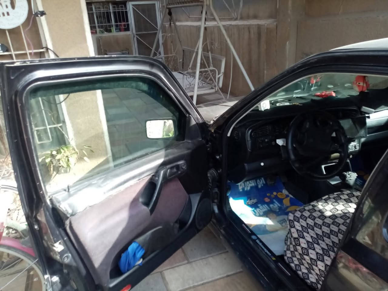 السلام عليكم.
فوكس واكن فنتو 1993 محرك 2000.. تبريد ثلج رقم بغداد انكليزي باسمي شرط تحويل ثاني يوم........ السعر 48 بيها مجال للطبين... رقم هاتف ***********.
