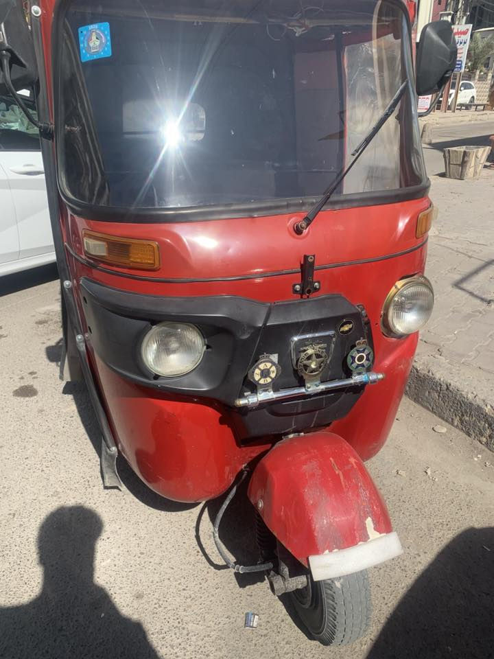 تكتك موديل 18 رقم إنكليزي باسمي سعرها 4700 مكاني بغداد ***********
