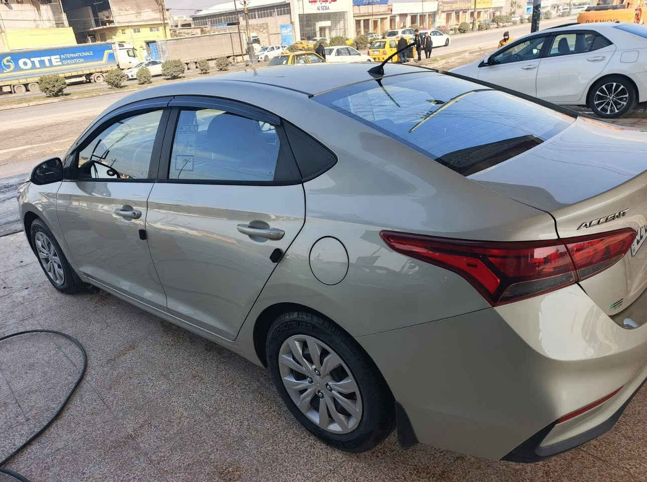 اكسنت موديل 19 
مكينه گير شرط 
كابون بنزين
ضرر قطعتين
 السعر 120 للتواصل الإتصال على الرقم 
***********
