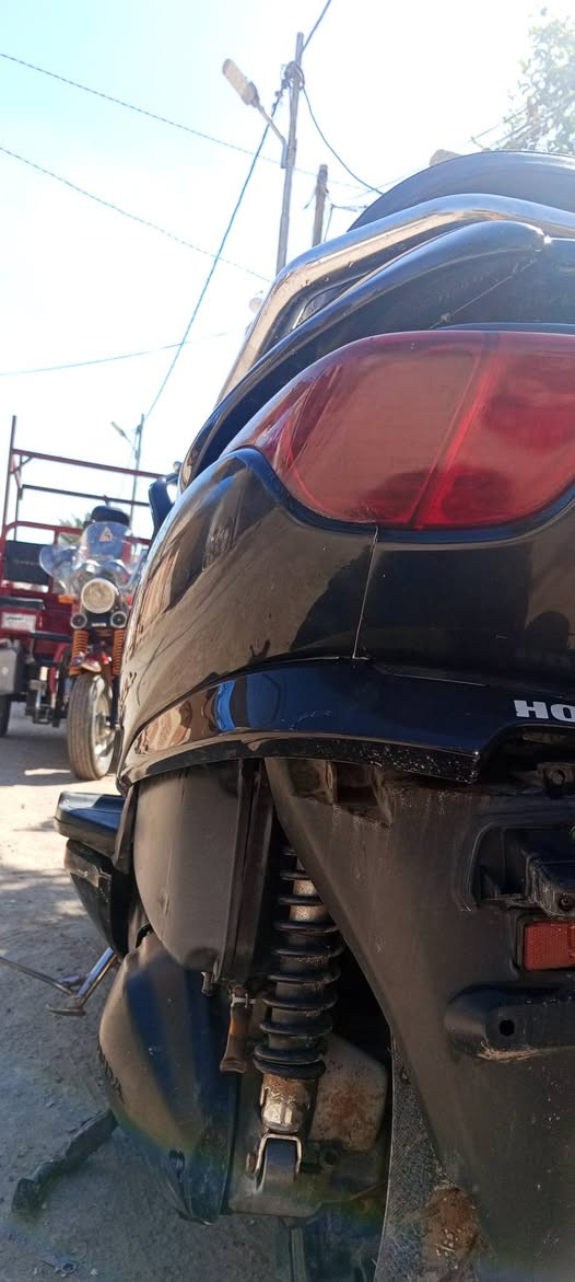 صفر8
دراجه راحت وجت من للنجف كل نقص مابيها دراجه نكره بكل وكت دهن امزويل شلعه ومعدل خير من الله مكينه خرسه سعر٩٥٠وبيها مجال مكاني ديالى خالص ***********
