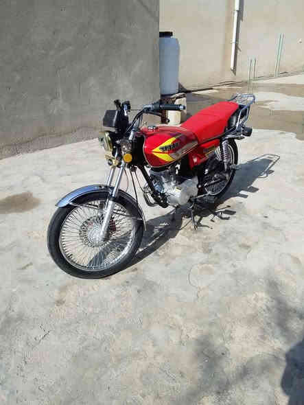 السلام عليكم دراجه للبيع نوع تايكر موديل ٢٤ أوراق سكنر المكان كربلاء قرب الإمام عون ر٥٧٥ وبيها مجال  ***********
