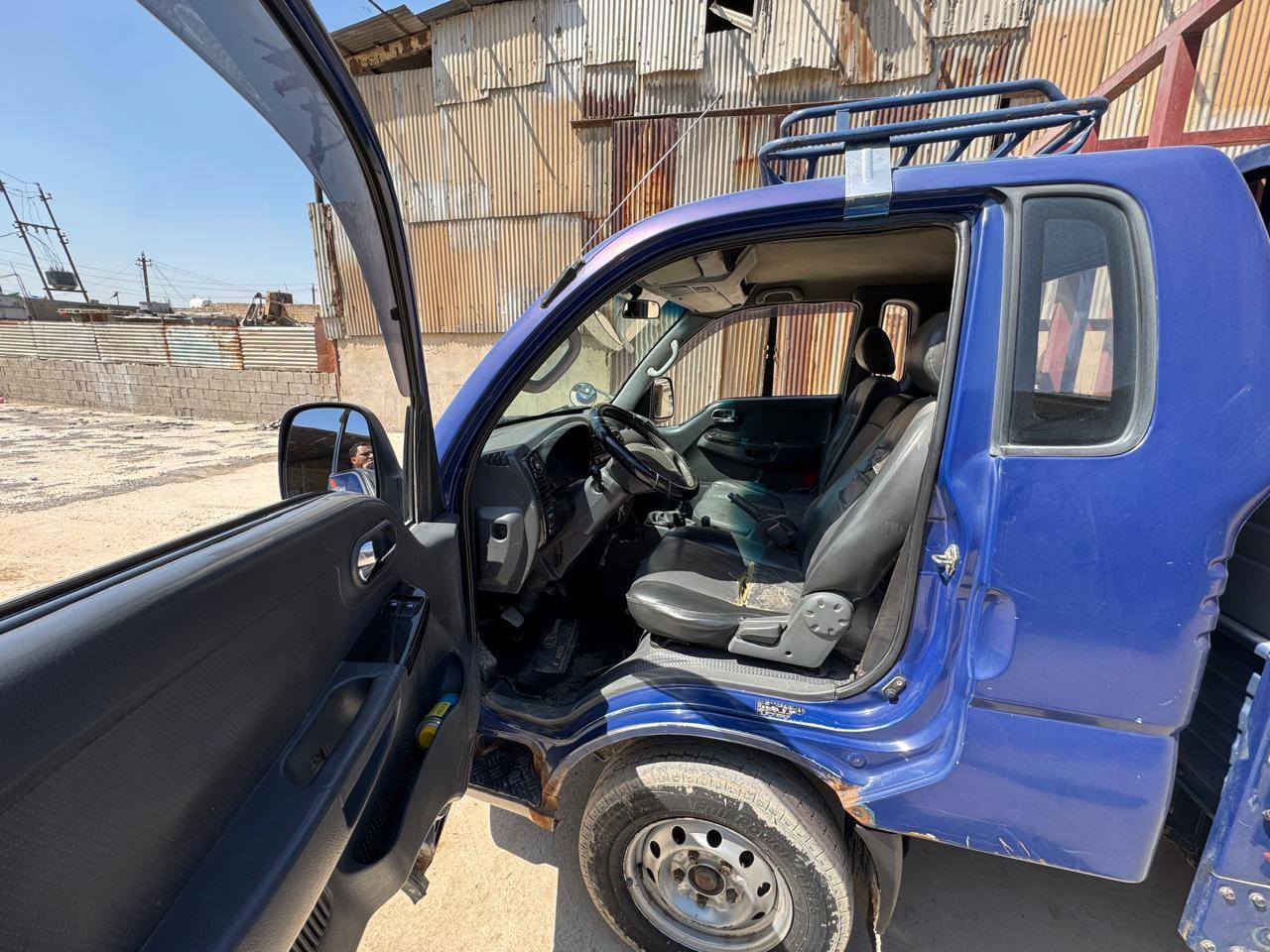 للبيع كيا مسكر موديل 2011 للستفسار الاتصال على رقم ***********
