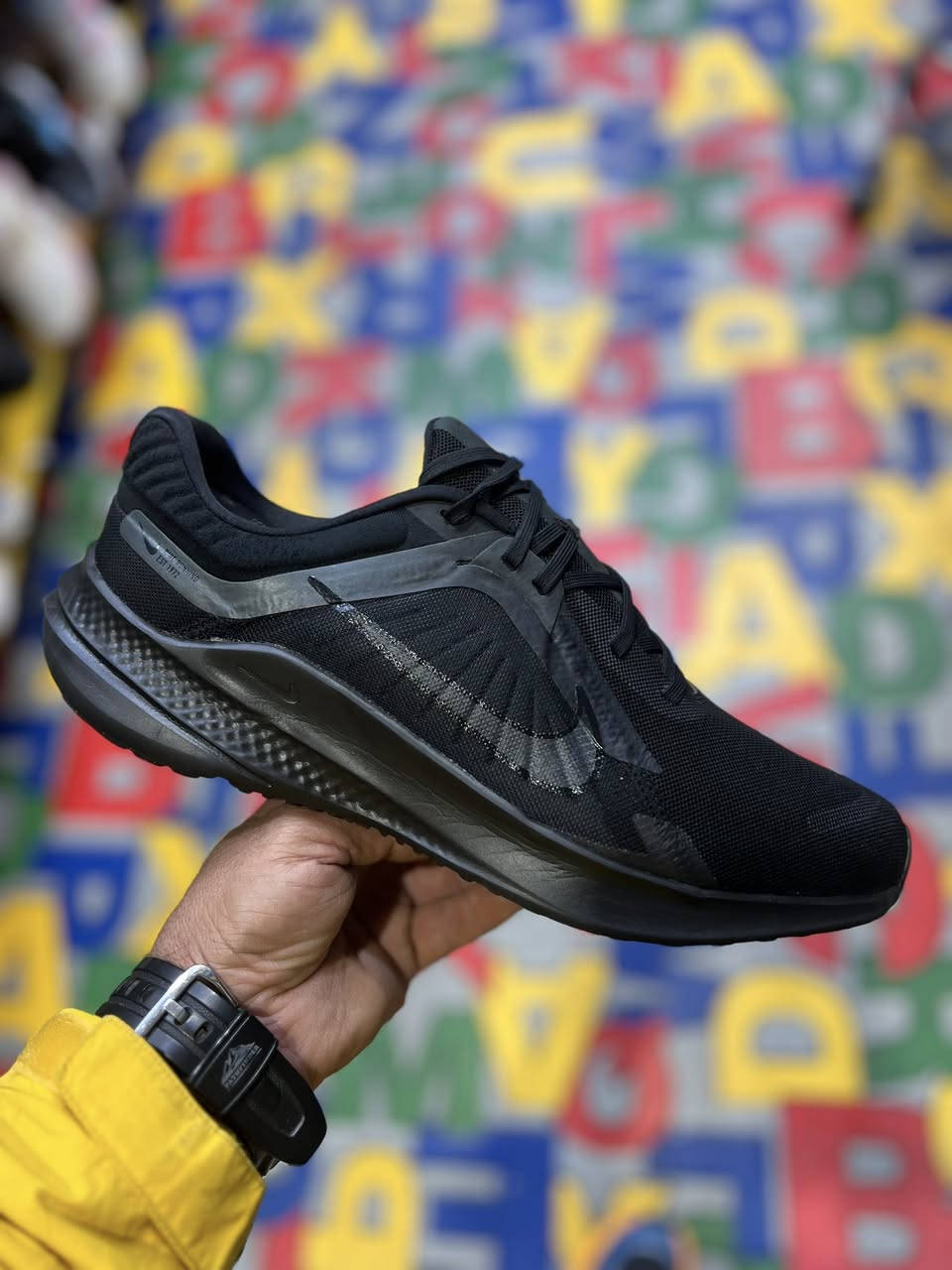 نايك زوم
بالة اصلي
قياس 45
توصيل جميع محافظات 
واتساب
***********
