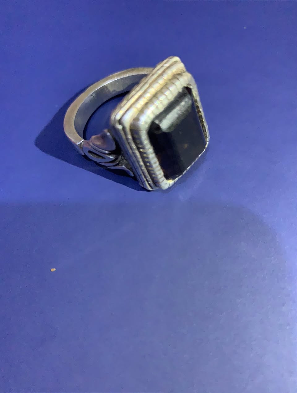 قيم بل يرضيه الله سترين للبيع صياغه ملكيه


**إذا كنت صاحب هذا الإعلان وتريد حذفه لأي سبب، رجاءا أرسل رسالة إلى الدعم الفني**