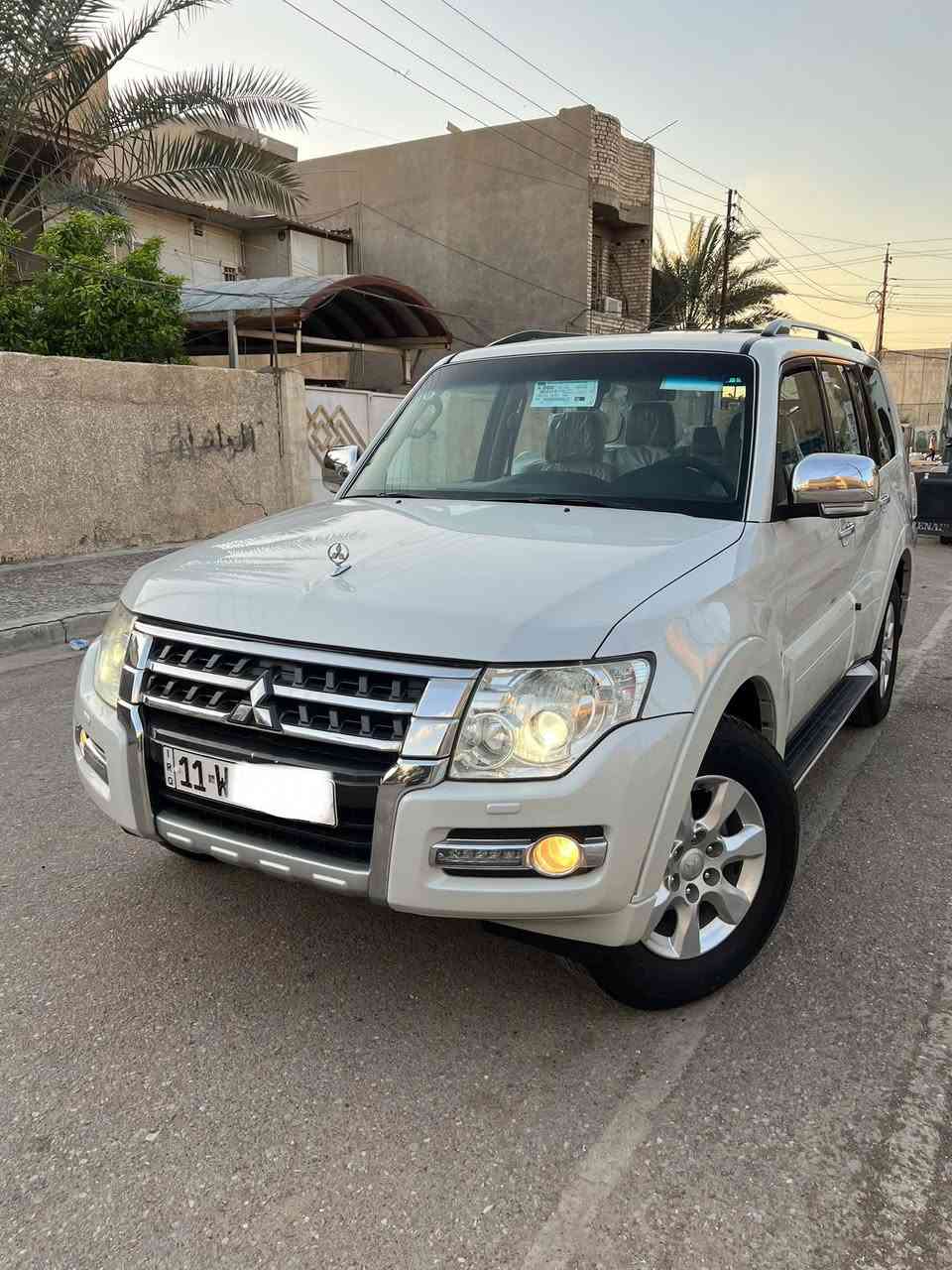 السلام عليكم باجيرو 2015 حبتور صدفي سياره جديده جدن
مكفوله من الصبغ والبارد والشخوط سياره عل ايد من الشركه 
جديده بمعنه الكلمه كلشي بعده عل شركه كامله سياره مكينه وكير وضع الشركه برغي مامفتوح بيهن صدر امامي وخلفي جديد ترايهه يخبل شرط طسه ماكو معالجه سياره مسويلهه ادامه كامله سبير ولعده كلهن مانزلات حته سويج ثاني مامستعمل كتلوك شركه سياره جديده وجاهزه  سياره مواصفات الفول الفول الحبتور رقم بغداد سنويه بسمي داخله هزه جديد سنويه جديده رقم جديد 11 اتصال *********** مكاني بغداد
