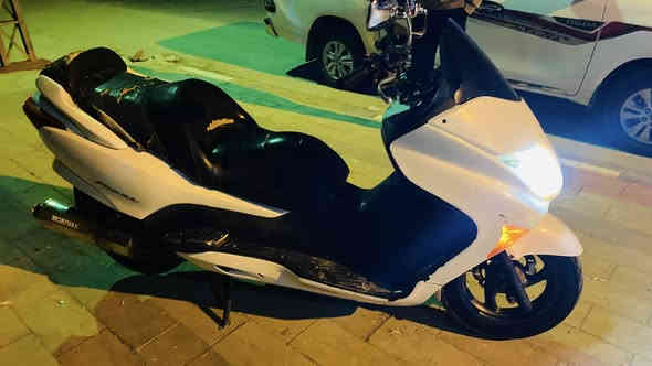 السلام عليكم فورزا 08 عميه مرتبه ونضيفه تايرات جدد صالنصه رياضي تريد تفاصيل اكثر اتصل ع الرقم سعرها 900 وبيها مجال بيعه مال مستعجل 🤍
الرقم ***********
