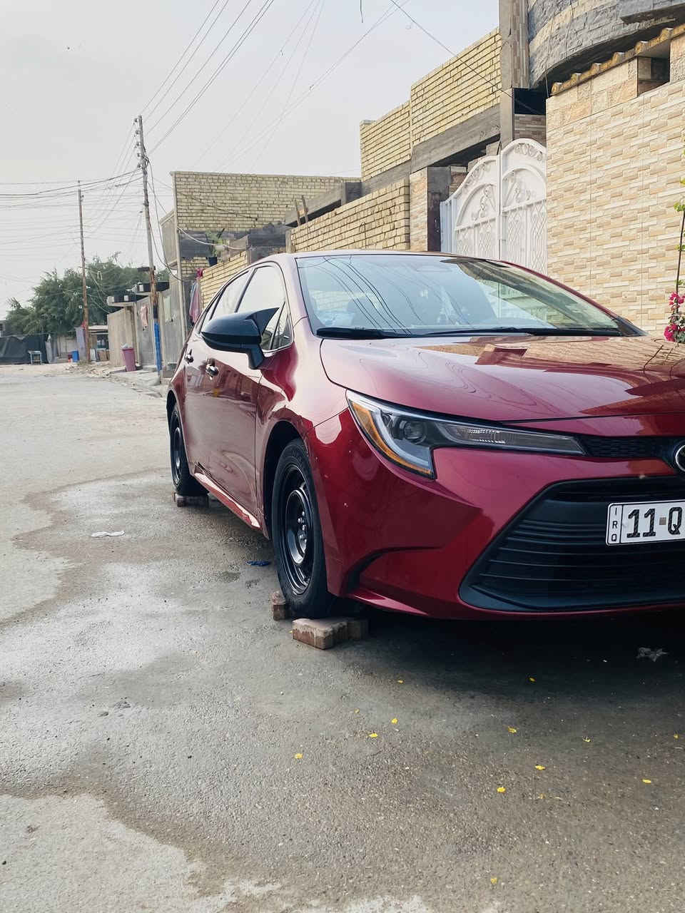 السلام عليكم ورحمة الله وبركاته 

كورلا 2023 le
دخول جديد ماشيه60ml
رقم بغداد تحويل ثاني يوم
مواصفات
توقف ذاتي
تحديد مسار
أوتو هولد دگمه
سايد بريك دكمه
شاشه كاربلي
داخل ابيض 
تخم تاير جديد
السياره جاهزه من كلشي
مكان : بغداد الحسينيه
السعر:172
رقمي : ‪0781 436 5701‬
ترهم مرارس
