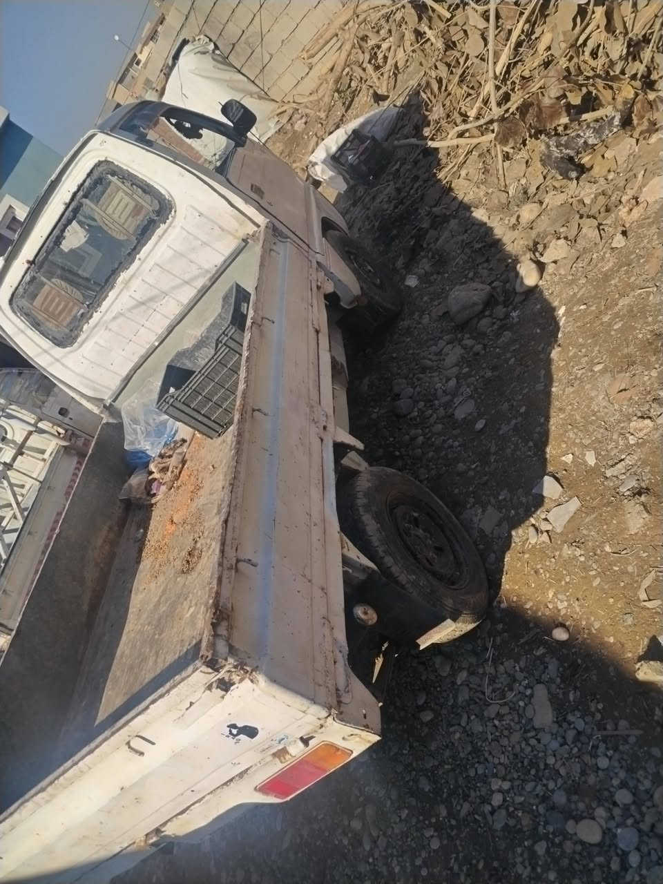 سلام عليكم شنكه للبيع جاهزه كهربائيات كلها شغاله تواير جدد مدوشمه السياره جاهزه اسعر 11ورقه وبيها مجال اشراي يتصل***********
