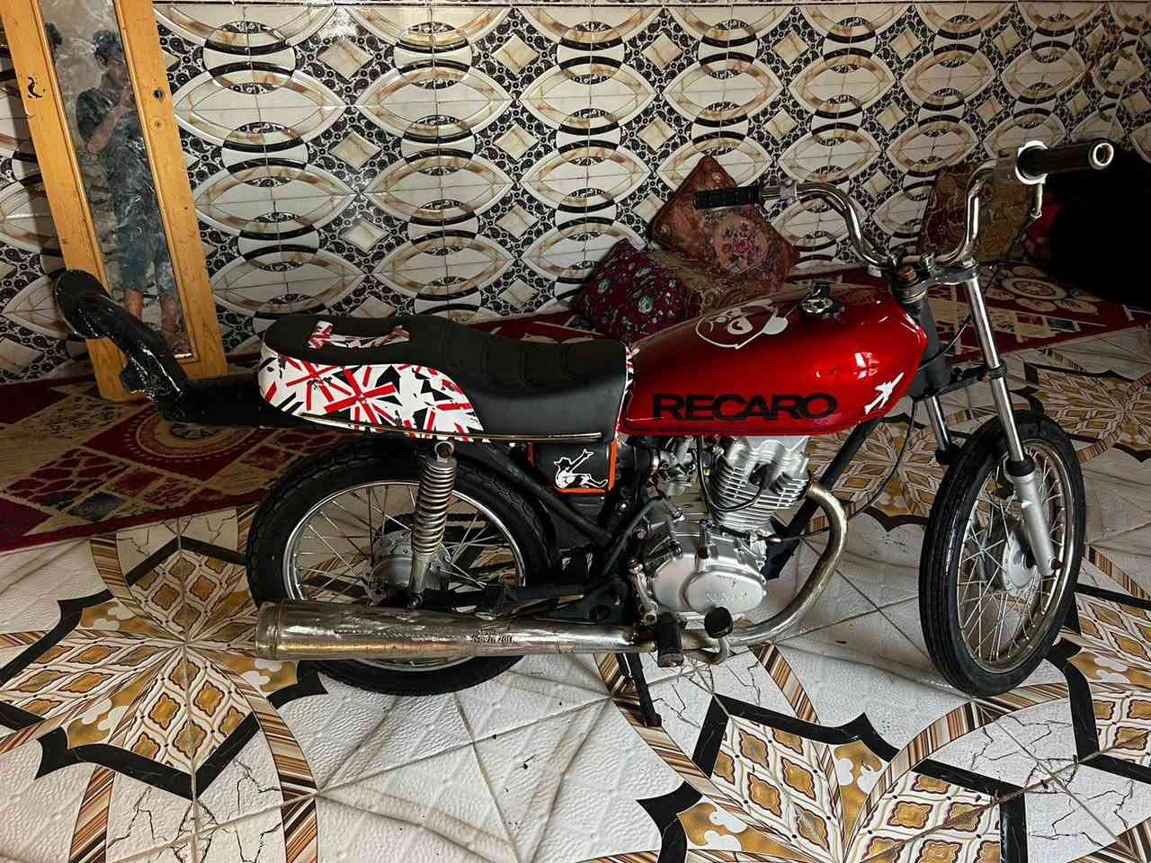 السلام عليكم نامه شلامجه بلادي للبيع السعر550
السلام عليكم نامه شلامجه مكينه برقي ممفتوح بيهه  بلادي للبيع السعر550 المكان بصره كرمه علي او الهارثه سيد سامي ***********
