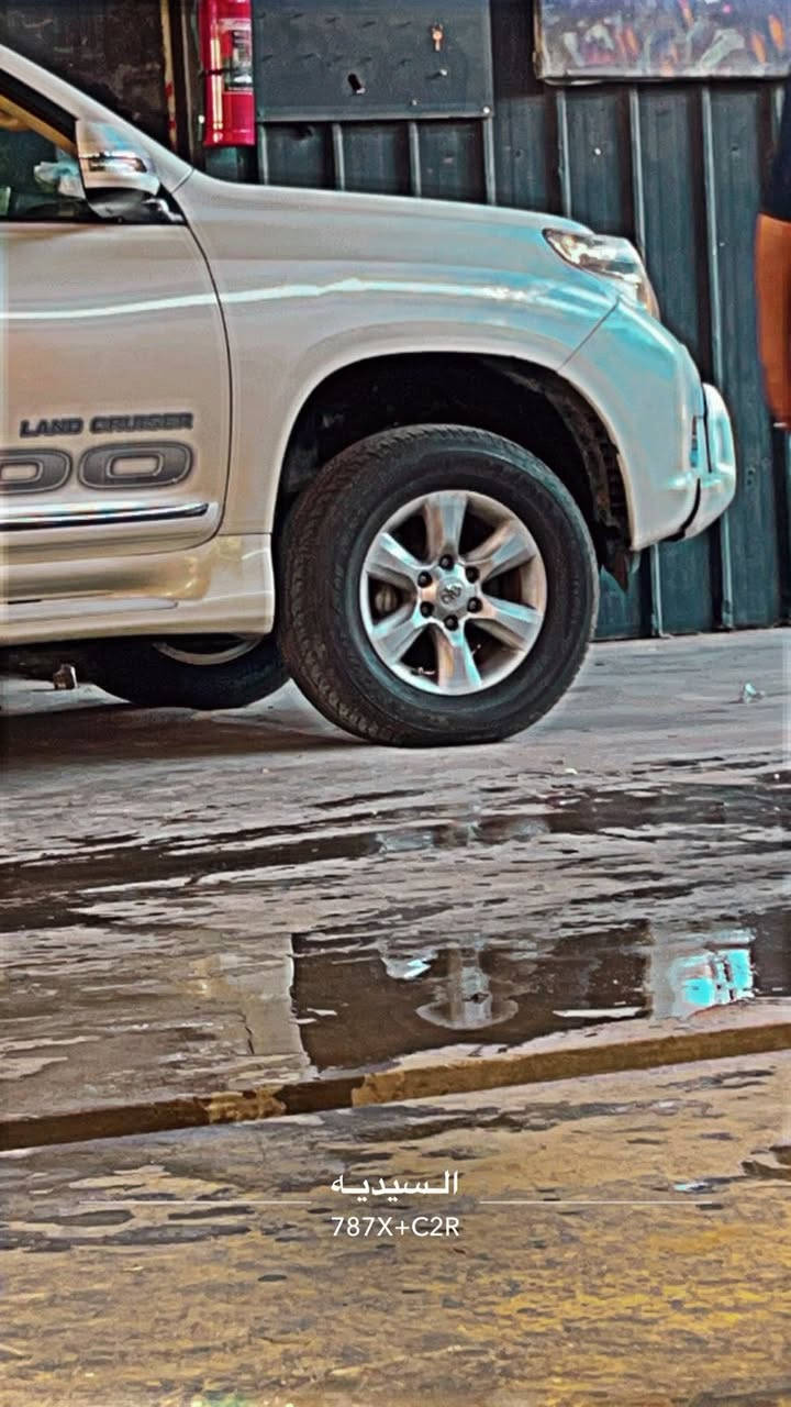 السلام عليكم

برادوو ٢٠١٣

فول موصفات 

بصمه 

فتحه 

دبل تانكي  

للبيع او الامراوس

بتاهو 

لاندكروز 

او ابرادو احدث 

مكلف بلنشرر اكرر مكلف بلنشر للستفسار

***********

خاص ماكو
