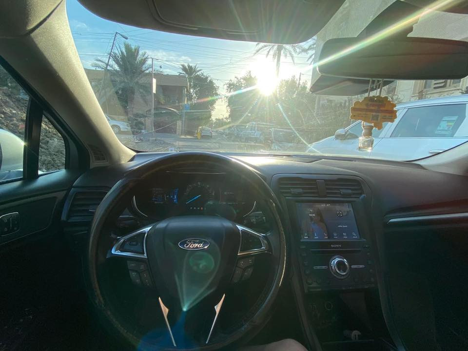 السلام عليكم
فورد ڤيوجن 2019
تيتانيوم هايبرد للبيع

مواصفات التيتانيوم معروفة 
محرك 2000 تنفس طبيعي 
شاشة كبيرة ونظام سماعات 
sony 
كشنات امامية كهرباء 
كشنات تدفئة وتبريد الامامية 
ستيرن تدفئة
خزن ميموري وضعيتين
ماشية ٨٥ ميل
كروس سرعة وتحديد مسار 
نظام تفاعلي عند المسير 
نظام الالوان التفاعلي 
ويل كب 18 عنكبوت كروم 
نظام فتح اللايت العالي اوتو 
وبعد بيها هواية مواصفات 
حادثها جهة المطارة ومبدل جاملغ 
وبنيد...السعر ( ١٤ )  وبي مجال
متواجد في زيونة .. 

للاستفسار الاتصال على الرقم(*********** )واتساب فقط
