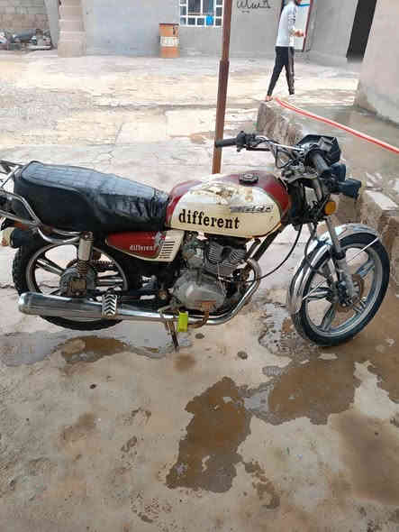 السلام عليكم
موطور تايكر للبيع 2020دفرنت سلف شقال كلشي زين بي خير من الله السعر 230وبي مجال مكاني القياره قريه الحاج علي ***********
