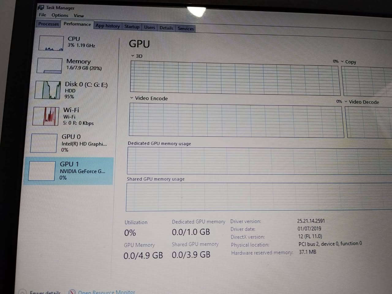 لابتوب للبيع مواصفات عالية
لابتوب لينوفو 
كل المواصفات بالصور 
شاشة حجم 13.5 
هارد مالتها 250 كيكا 
وللعلم بيها كارتين شاشة 
وباقي المواصفات بالصور وبالتفصيل الملل لابتوب راقية بالعافيه على الياخذهه
كيبورد ضوئي ارجيبي
تحتوي مشغل اقراص سيدي وديفيدي
البطارية ممتازة ساعتين  
تشغل العاب مثل ببجي ستيم وببجي موبايل والحياة الواقعية بسلاسة لابتوب انيق وخفيف
مع الشاحن الاصلي 90 واط شحن سريع
السعر 150 الف وبيها مجال للشراية 
العنوان حي الخليج قرب الملعب 
*********** عمارة, ميسان
