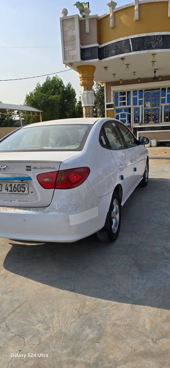 النترا موديل ٢٠١١ خليجي كفاله عامه من صبغ وتبديل بيها بس بارد تلث مكانت بصيطايا مكينه الفين تخم تاير جديد صدر أمامي خلفي جديد تبريد ثلج كير مكينه مكفول سياره احله من صور جديده معنه الكلمه متصرف عليها شي مكان سياره بغداد السعر ١٢٨
***********
