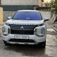 اوتلندر 2024  فول مواصفات عدى الفتحه   ماشيه 20 الف  سياره جديده مابيه...