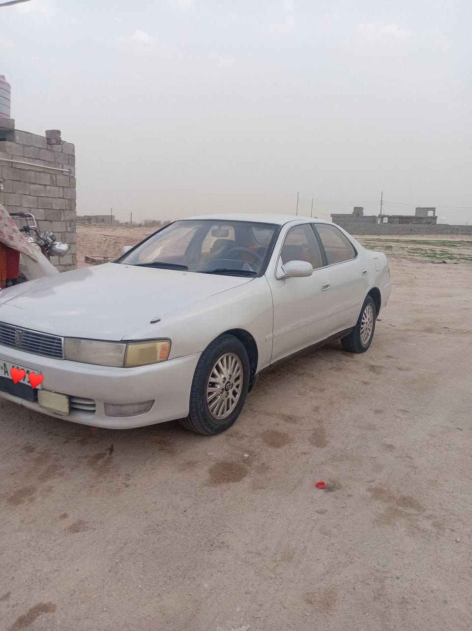 سلام عليكم من رخصت الدمن  كرسته البيع مديل 93 سياره مكفوله من (الكص +نقل جثه +صوليات سياره)  ذني ثلاثتهن اكفلهن الك بقيه كوم حديد سياره ضربتها بس بصندوق  سياره مصبوقه جماليه بس  سنويه ال29 عنوان سفوان راعيها هم اب سفوان سعر 55بيها مجال  ه‍***********
