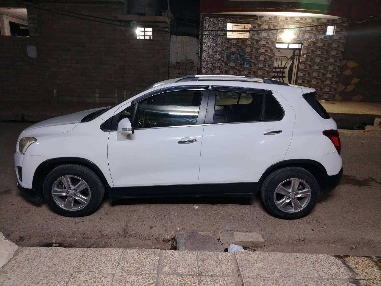 شوفر تراكس موديل ٢٠١٤ بدون قطرة صبغ بدون ضرر ولا تبديل بارد شرط مكينه وكير شرط ما مفتوح تبريد ثلج سياره جاهزه ما بيها مصاريف ماشيه ١٧٠تحكمات شاشه كامرا مثبت سرعه جامات كهربائي كشنات جلد بلادي سعرها ١١٠ومجال للشراي قسط ما بيع مكاني الموصل جانب الايمن رقم الهاتف ***********
