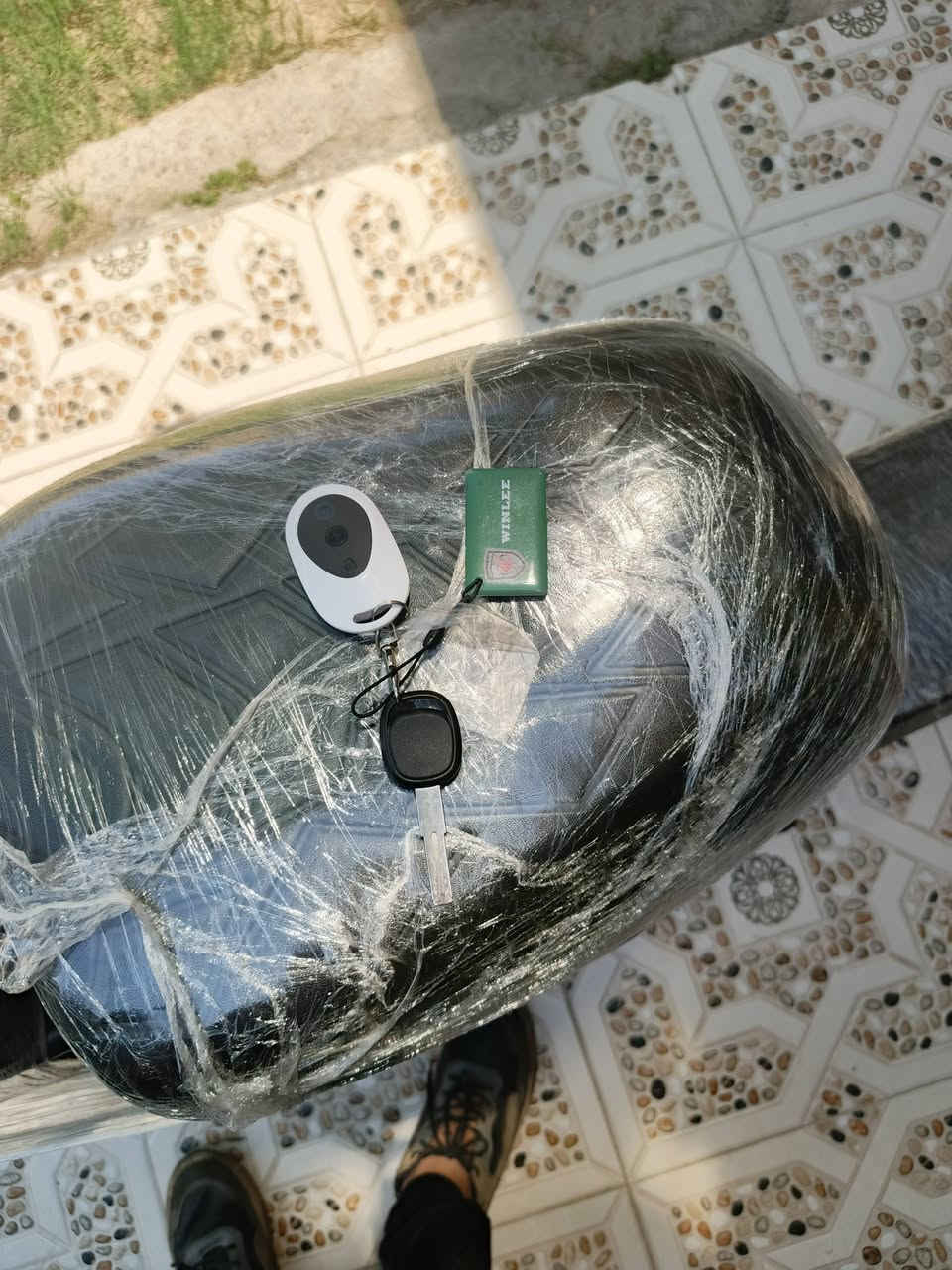 السلام عليكم  دراجه R9 للبيع او لمراوس موصفات معروفه جلخ ما بيها لا مدعوم ولا كالب كلو شرط على وضع الشركه صاله 3 اشهر مستخدم اخو الزيرو بطارات شرط عقل شرط ملف شرط  شرط شلعه ومعدل وغراضها لصليه موجوده
موصفات لايت عالي ناصي اشاره يمين يسار دبل اشاره فول موصفات 
مكاني موصل  قادسيه الثانيه 
السعر 475 وبي مجال للطيبين 
الرقم  ‏‪***********‬‏
السلام عليكم  دراجه R9 للبيع او لمراوس موصفات معروفه جلخ ما بيها لا مدعوم ولا كالب كلو شرط على وضع الشركه صاله 3 اشهر مستخدم اخو الزيرو بطارات شرط عقل شرط ملف شرط  شرط شلعه ومعدل وغراضها لصليه موجوده
