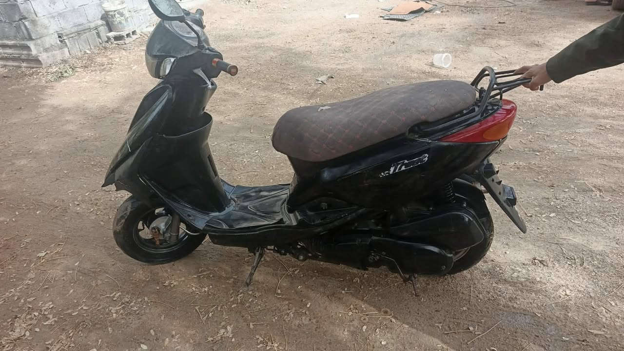 السلام عليكم دراجه اكزز للبيع الدراجه نضيفه خير من الله ويرادلهه شويه ترتيبات المكان كربلاء الحسينيه رقمي ***********اتصل وبيك خير وتدلل
