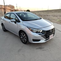 Nissan Versa SV 2025 نيسان فيرسا موديل 2025 مواصفات SV بصمه.... شاشه ا...