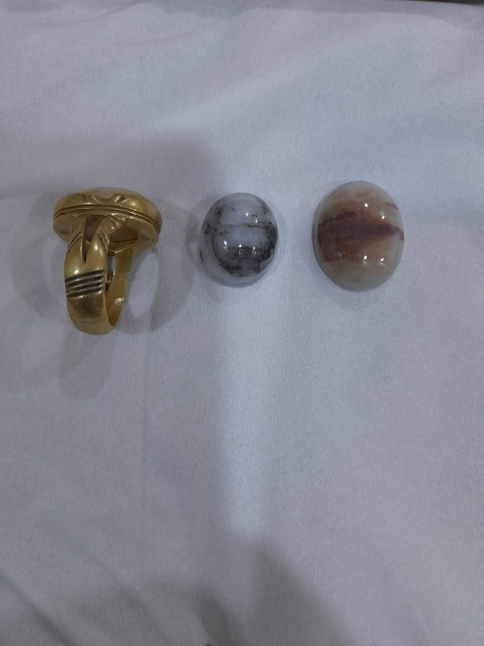 محبس عقيق الصياغه نحاس علاجي لطاقه السلبيه في الجسم معه ثنين احجار عقيق ملاكط كلهن سعرهن ب 25 الف ميسان مركز المدينه لاتوجد خدمة توصيل


**إذا كنت صاحب هذا الإعلان وتريد حذفه لأي سبب، رجاءا أرسل رسالة إلى الدعم الفني**