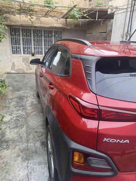 السلام عليكم 
كونا 2021 فول مواصفات دفع رباعي  
رقم بغداد باسمي 
الضرر جاملغ عكس السايق امبدل وبنيد صبغ 
ماشي 48 الف قابله للزياده 
السعر 163 ورقه وبيها مجال بسيط 
رقم الهاتف ***********
