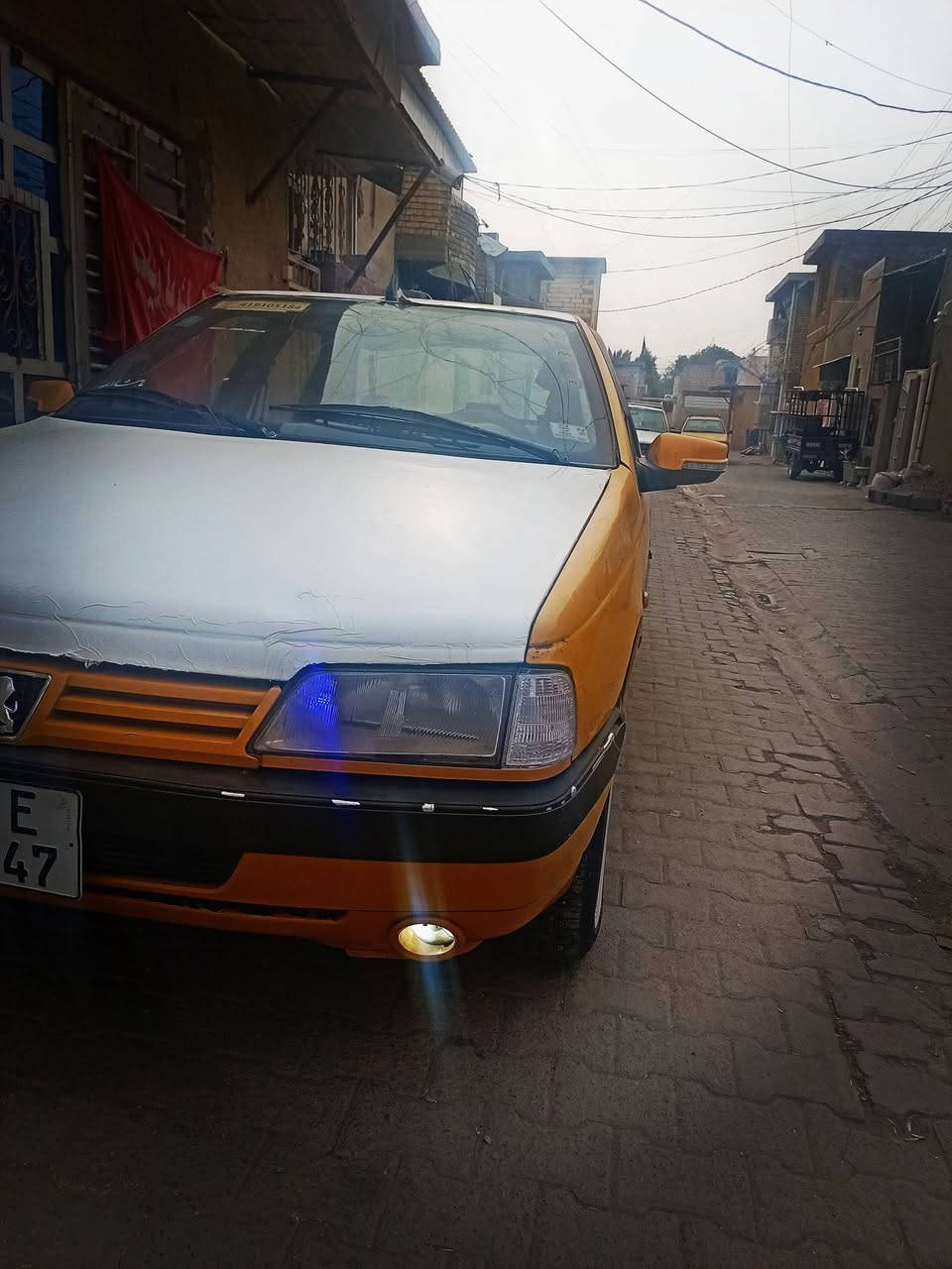 بيجو 2012 GLX سيارة جديدة تخم تاير خط ابيض لايتات لد
شاشة بلوتوث
سماعات اف ام
رقم انكليزي جديد 
مكينة كير مكفولات ترايك لبصرة
سياره نضيفة دوشمه سفاري
سعر 33
مكاني بغداد مدينة لصدر اتصال ***********
