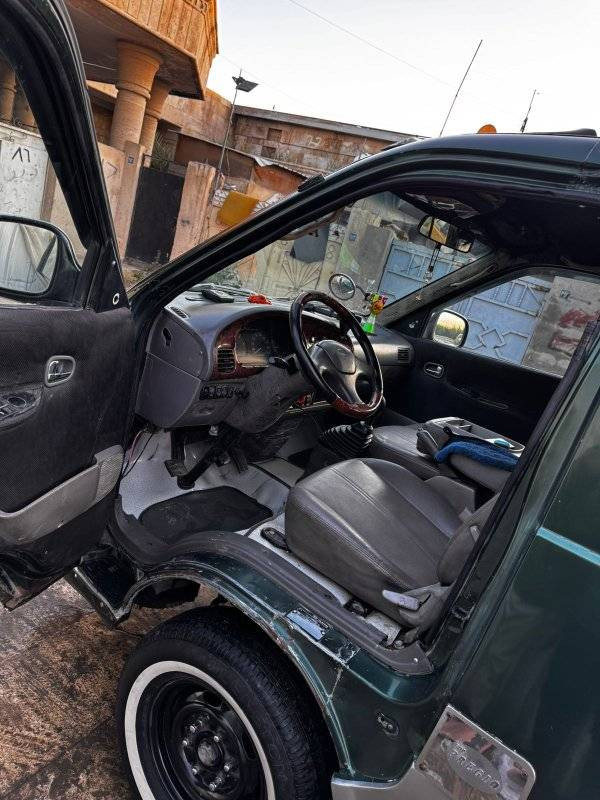 بريجو موديل 2000للبيع سنويه لل31السياره مصبوغه جماليه أرقام نكليزي مكينه كير اكسل مكفولات اربع شواصي شركه كهربائيات من الطول لطول شغاله تبريد يرادله بس غاز غرفة السياره جديده دوشمه كوستر  ***********السعر راسلني وطيك السعر سياره مذب عليها ربع جاهزه كبل لشارع
