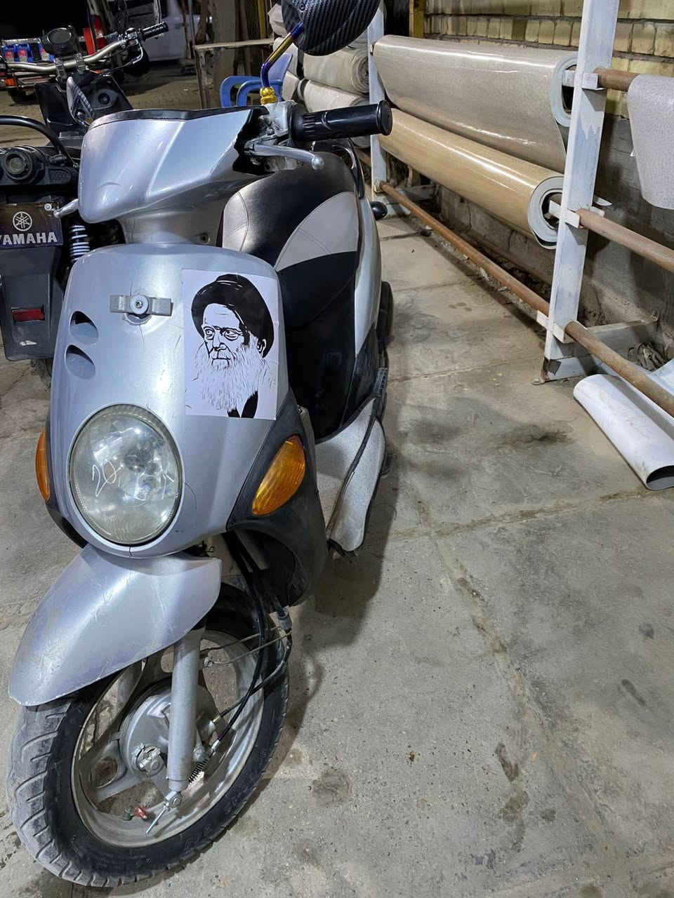 السلام عليكم دراجه فله للبيع مكفوله نقصهة كتف اشاير بس وكتف هورن نصافتهة مثل مشوف بصور مكان حسينيه راشديه سعرهة ٦٠٠  *********** بغداد, العراق
