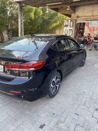 للبيع  النترا مديل 2018 وارد امريكي  محرك 2000 دوش كير AT رقم اربيل ال...