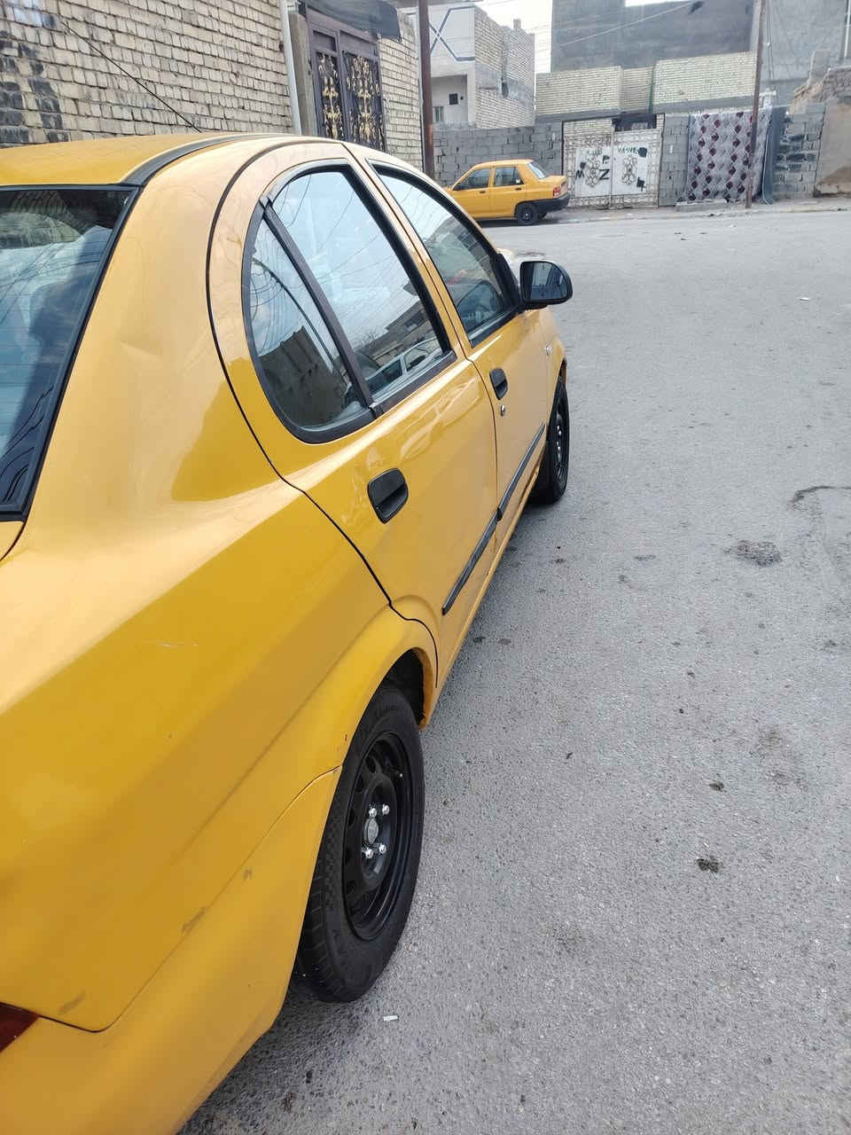 السلام عليكم..
طيبة مديل 2018..
مكفوله من الضربه بيه خسفه بل بنيد قليله والدبلات الماميه تعبانه 
مكينه جديده بجيس.. 
كير مكفول..
رقم بغداد انكليزي 
مصفره هيئه وغرامه.. 
سنويه ما ساقطه...
تخم تاير...
كهربائيات شغاله... 
السياره بسمي ... 
تبريد شغاله
تدفئه شغاله... 
السعر(( 50)) وبيها مجال.تجي تشوف وبيك خير وتدلل
مكان السياره كربلاء حي العسكري
الرقم ***********
