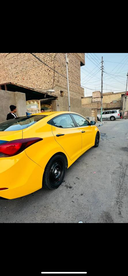 السلام عليكم النترا صفرة 2015 وارد أمريكي حادثهة جنطة معمرة نفسهة 
مكينة 1800 دوش تحكم ستيرن جهتين شاشة كامرة خلفية 
السعر 112 ورقة و بيهة مجال حگ الجية 
للأستفسار الاتصال ع ***********
