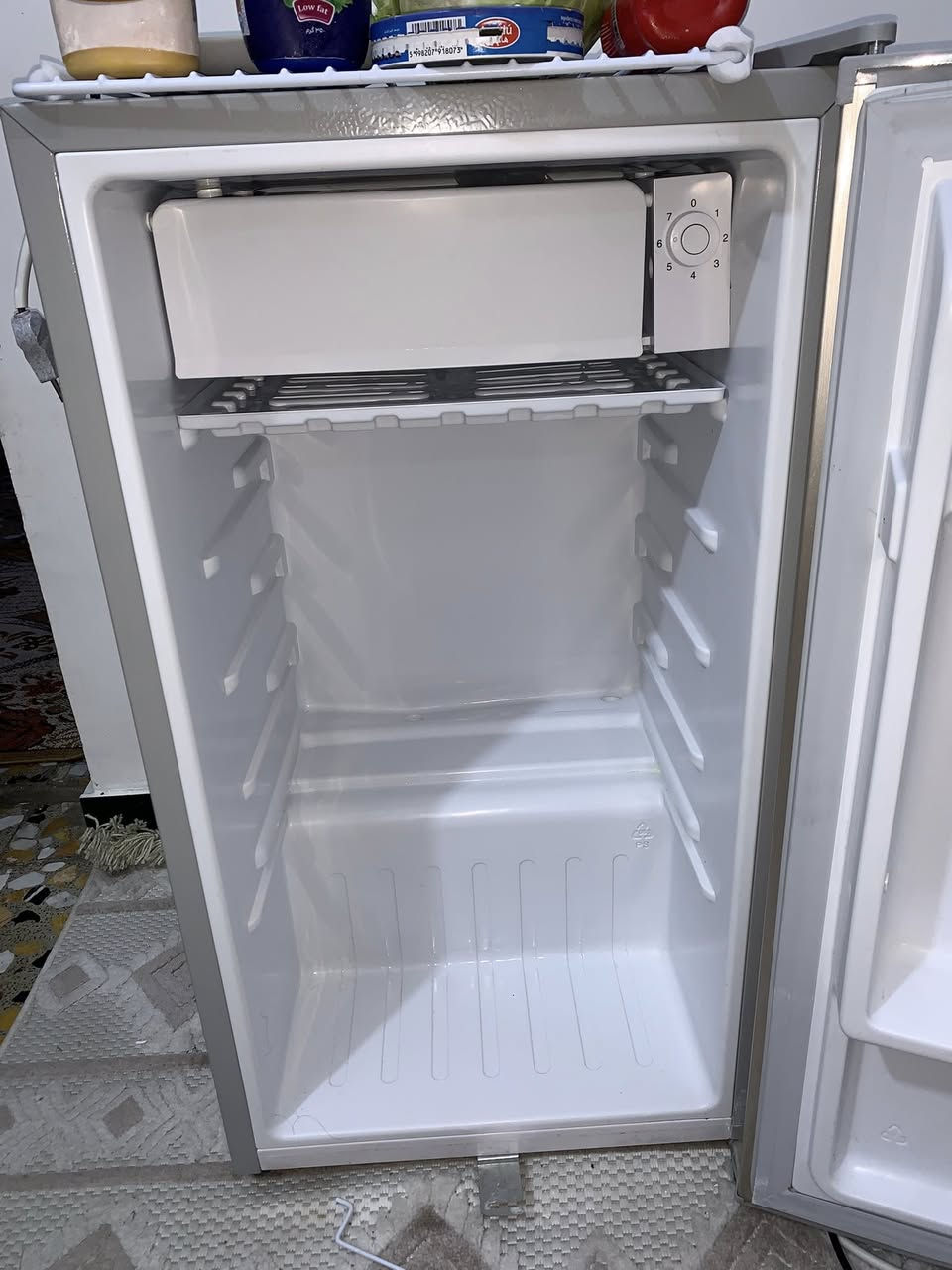 ثلاجة SHARK اليابانية 6 قدم
استعمال قليل السعر 100
العنوان بغداد مدينة الصدر
***********
