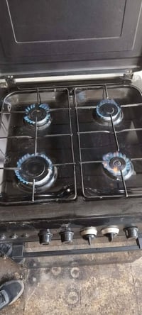 طباخ كوميتل تركي • 60×60 سم • ٤ شعلات قوية