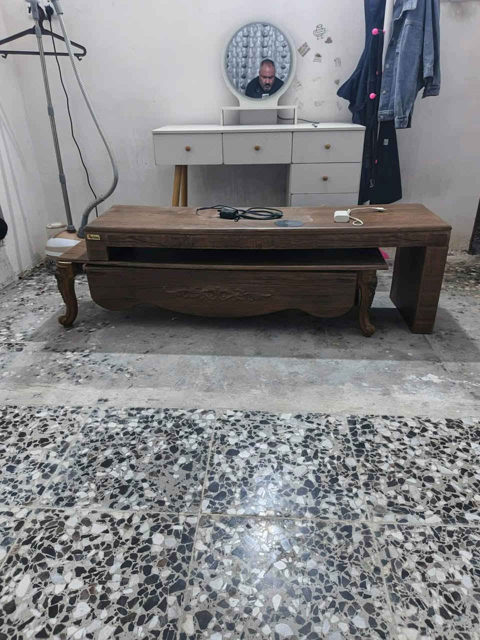 السلام عليكم اغراض للبيع المكان بغداد الغديرالسرير طابقين والتخم  عشر مقاعدباقي الاغراض نظيفه والاسعار مناسبه


**إذا كنت صاحب هذا الإعلان وتريد حذفه لأي سبب، رجاءا أرسل رسالة إلى الدعم الفني**