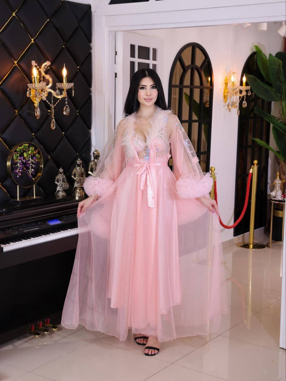 متوفر استايلات مميزة مختلفه وألوان مختلفه 🫶♥️


**إذا كنت صاحب هذا الإعلان وتريد حذفه لأي سبب، رجاءا أرسل رسالة إلى الدعم الفني**