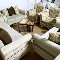 معرض الناي • اثاث مستخدم • توصيل