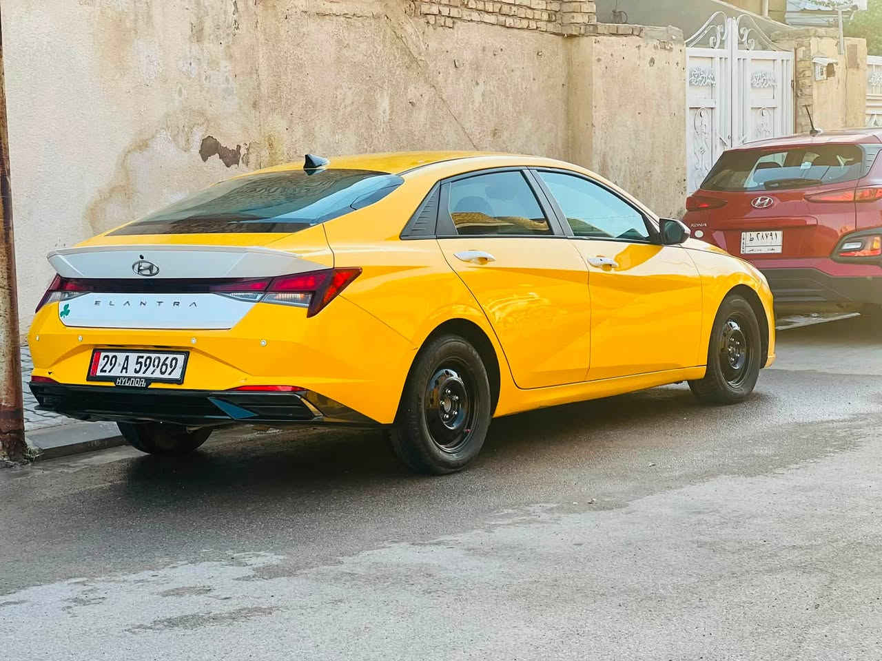 السلام عليكم النترا 2021 وارد امريكي للبيع مابيها نقص التفاصيل الحادث موحود بل منشور السعر 147و بيها مجال التواصل على الرقم ***********
