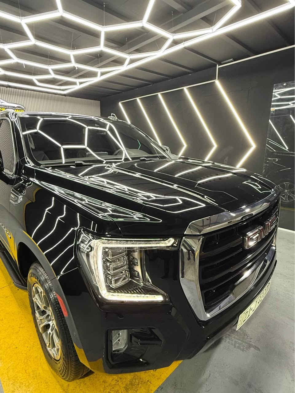 ‏‎ GMCموديل 2023
‏‎موصفات SLE
‏‎
‏‎شاشه الكترونى  

‏‎جنطه كهرباء 
‏‎شاشات خلفيه 🖥️
‏‎ستيرن كهرباء 
‏‎
‏‎كيجات شاشة الكتروني 
‏
کتاب جام رەش قانون مرور‏‎
‏‎
‏‎السياره ماشي ٩٤الف كم
‏‎
‏‎رقم سلیمانییە
‏‎رقم جديد 
‏‎هزه جديده
‏‎محرك ٨ سلندر ٥٣٠٠
‏‎كير ١٠ نمر 
سعر  ٤٧٠$‏‎
‏‎شاحن ويار ليس
‏‎مكفوله بشرط الفحص حتى الدعميات 
‏‎بدون تبديل بدون صبغ بحتى بدون رمل  
‏‎السياره بيها تراي ونعومه ومتعه بالقيادة جدا رائعه 
‏‎
‏‎رقم سلیمانیە جديد هزة جديد سنوية جديد 
‏‎مكان السياره السليمانية 
رقم الهاتف للتواصل  *********** السليمانية, العراق
