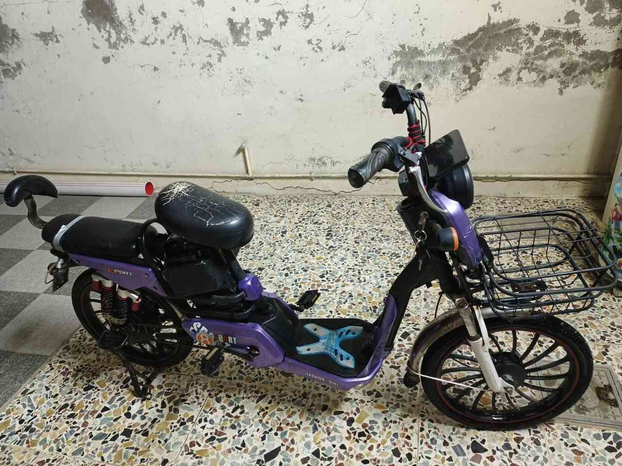 للبيع بايسكل شحن موديل 2024 سعر 120 ألف بي مجال رقم ***********
