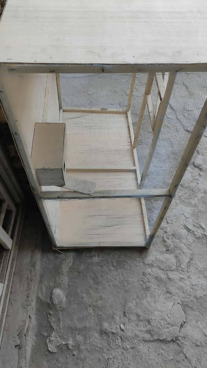 قفص واجهيه متر ورتفاع متر ونزال 50سم  سعر 40بي مجال بسيط مكاني نجف حي النصر


**إذا كنت صاحب هذا الإعلان وتريد حذفه لأي سبب، رجاءا أرسل رسالة إلى الدعم الفني**