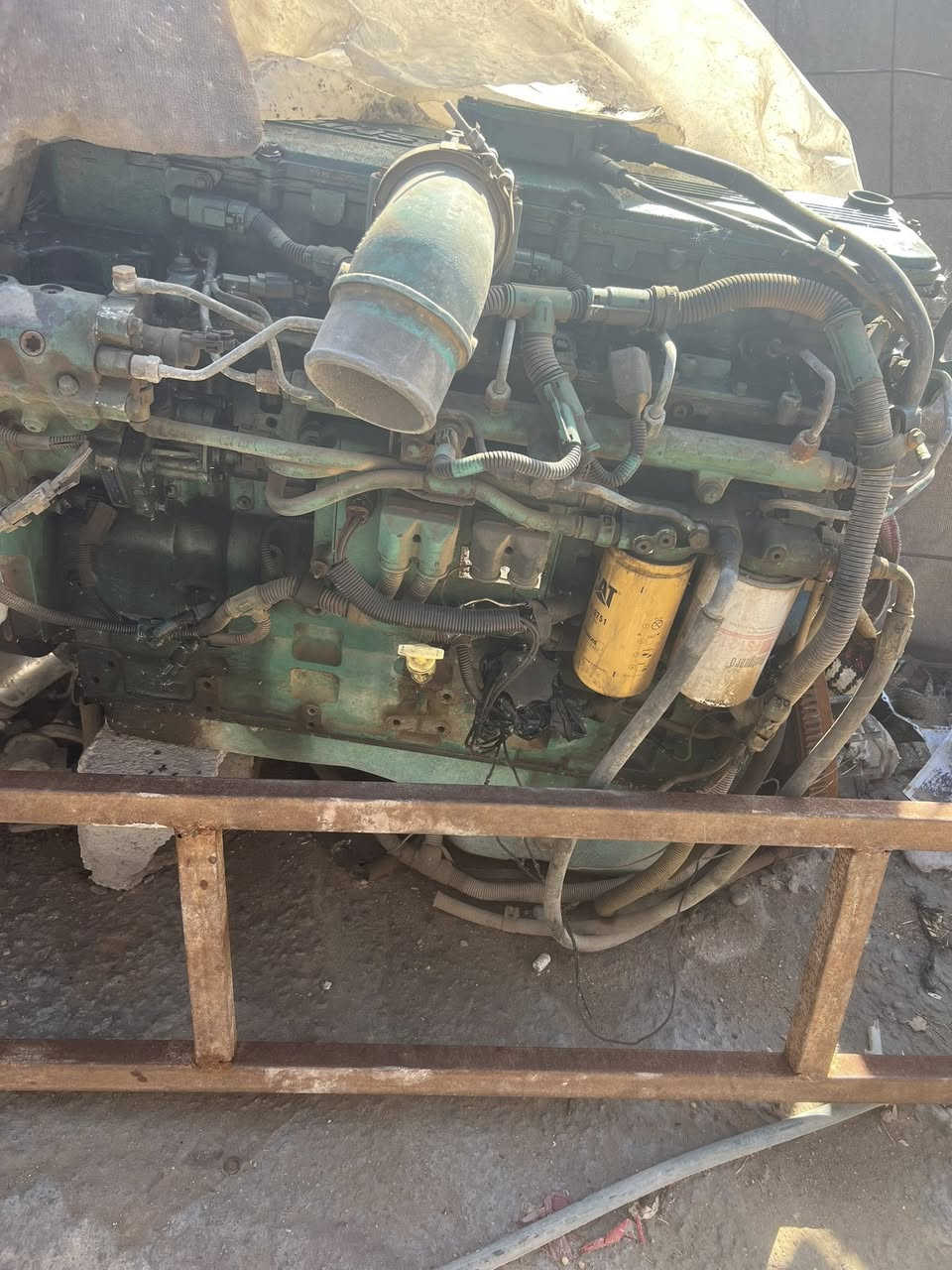 السلام عليكم  محرك كمنز 24 
زارف بوشه 
انجكتر امريكي بلادي
***********
