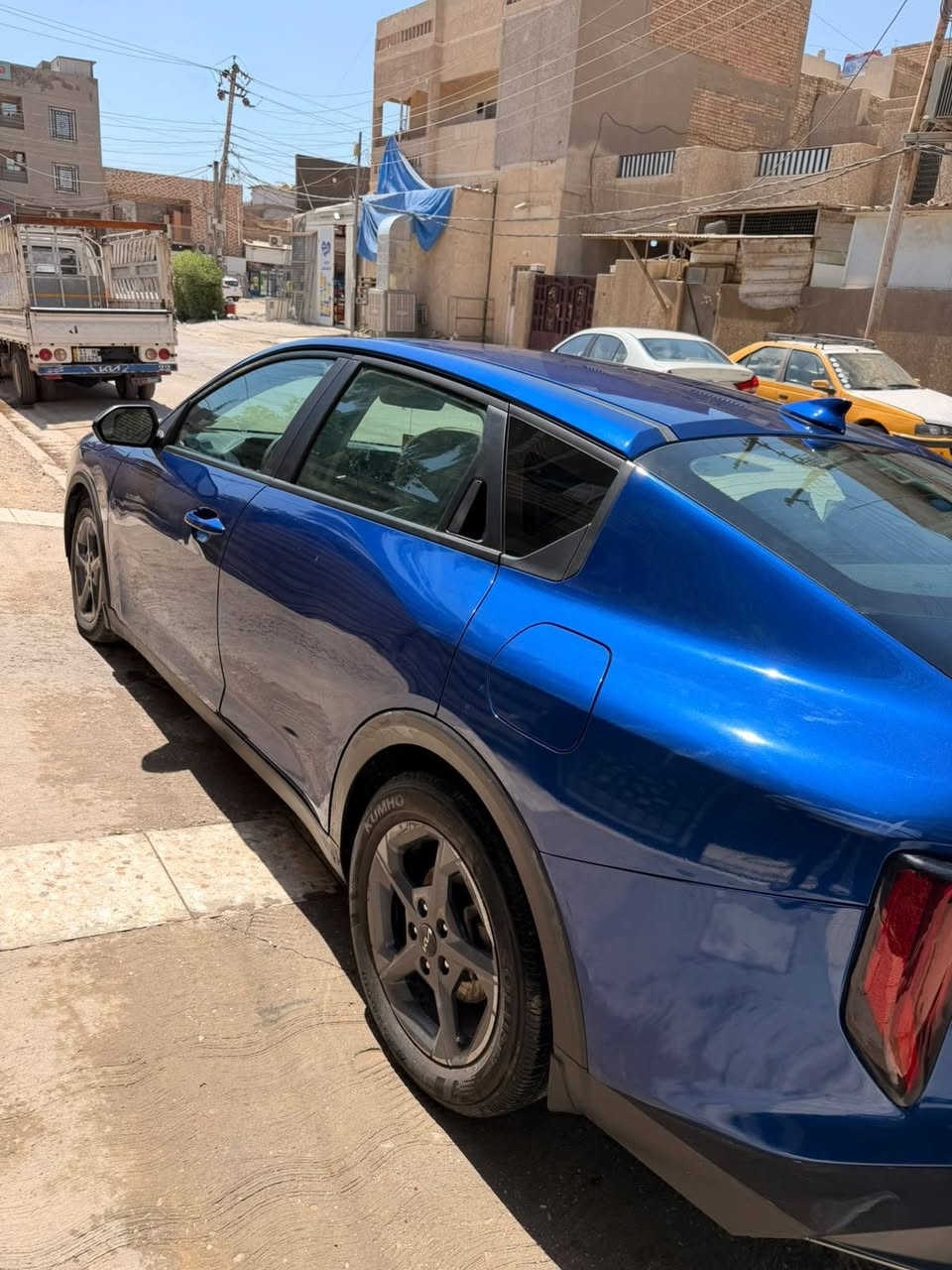 السلام عليكمk4  للبيع موديل 2025 السعر 155وبيها مجال بدون رقم السياره مكانها الدوره الاتصال *********** يوجد وات ساب

