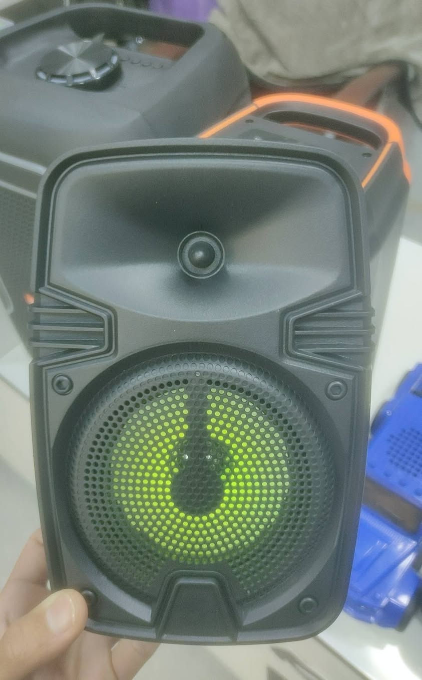 السلام عليكم زبائننا زبائن مركز المهندس 
سوينالكم عروض على سماعات ال MP3 Speaker
بعدة احجام واشكال واسعار وطبعا كلهن مرتبات وصوت عالي
🔴توفرن !!
ــــــ بالفرع الثاني 
ــــــ الموقع الصويرة شارع المبايلات نهاية شارع المركز #مكتب المهندس 2
#مركز-المهندس-للالكترونيات


**إذا كنت صاحب هذا الإعلان وتريد حذفه لأي سبب، رجاءا أرسل رسالة إلى الدعم الفني**