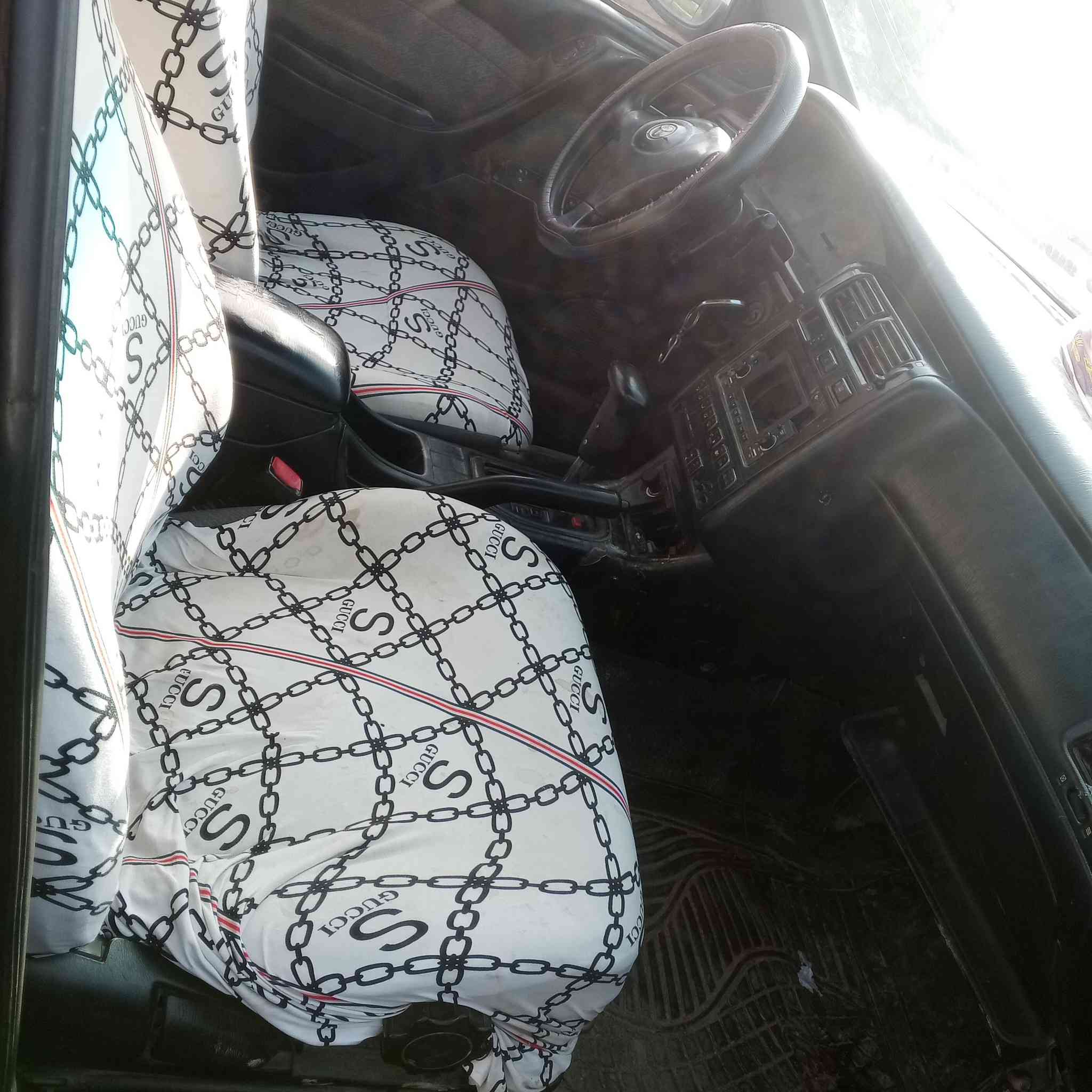 قماره تويوتا فرخ بطه للبيع فحص نينوى موديل 93 مااندل صاحبه للبيع السعر   28 ورقه
العنوان قريه  الشبالي الشراي الاتصال على الرقم ***********
