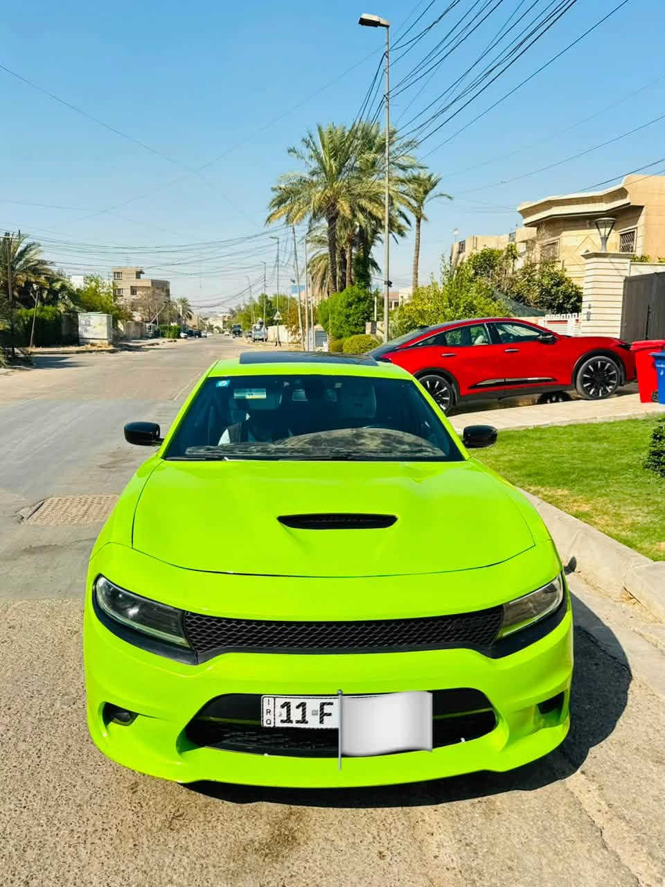 السلام عليكم للبيع جارجر 2023 اصل 
رقم بغداد بسمي هزه وفحص جديده 
بيها صبغ البنيد فقط بدون دواخل الباقي كفاله عامه 

سعرها 228 وبيها مجال 

رقم الهاتف *********** 

مواصفات فول 1/1 اعلى فئه لاس كولد
فتحه سقف 
شوته رياضيه اصليه 
كشنات جلد + كهرباء 
كشنات حار بارد 
كشنات خلفيه هيتر 
رادار امامي 
رادارات جوانب 
تحديد مسار 
مثبت سرعه
شاشه جبيره + كاربلاي 
تشغيل عن بعد 
فجوج برمبو 
اشاير مري
حساسات امامي خلفي
