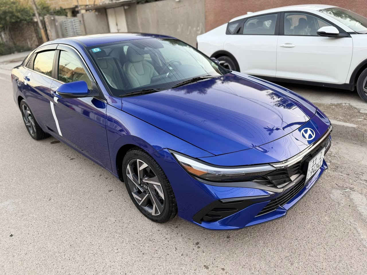 السلام عليكم النترا 2025 ليمتد فول مواصفات حادث موضح بلصور فقط بارد بدون صبغ بدون دواخل محرك 2000 دوش فتحه سقف بصمه وتشغيل عن بعد رادارات لد امامي ولد خلفي أشاره بلمري شاشه متصله ديجتال لد بلدشبول متغير اللون داخل جلد ابيض وكرسي كهرباء قياده ذاتيه وتحكم ستيرن فول سفايف نيكل وبعد بيه هواي موصفات ماشيه 6 كليو مو ميل السعر 190 بي مجال بسيط غير متواجد بلفيس الشراي يتصل مكاني الزعفرانيه رقمي ***********
