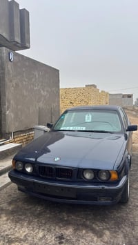 بي ام دبليو 525i • ١٩٩٣ • وارد يابان