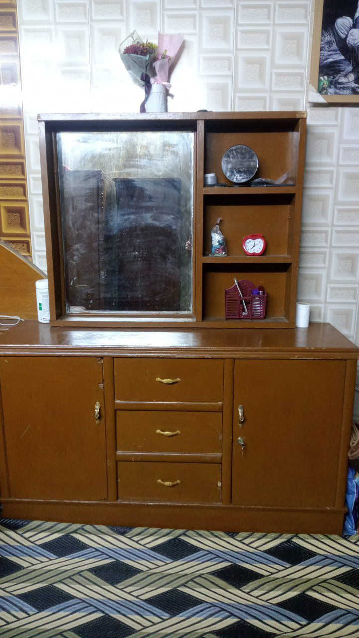 السلام عليكم غرفة نوم صاج خشب اصلي الثقيل 
متكونة من جرباية ، ميز تواليت ، ميز مجرات عدد2 ، زاويه 
علماً ناقصها كنتور السعر 200 الف


**إذا كنت صاحب هذا الإعلان وتريد حذفه لأي سبب، رجاءا أرسل رسالة إلى الدعم الفني**